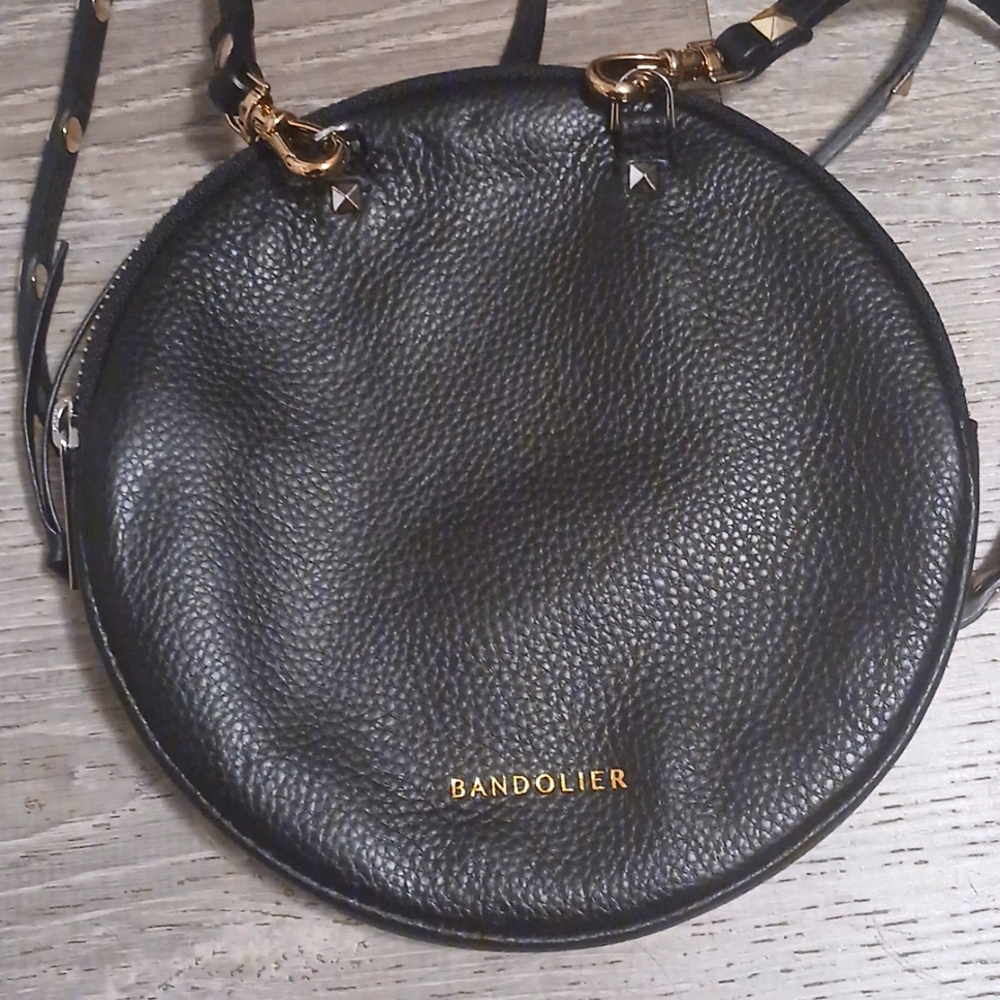 BANDOLIER Round Pouch Crossbody Leather Black
